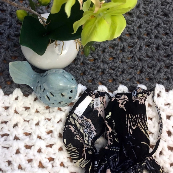 BP Nordstrom | Floral Cold Shoulder Top NWT - Picture 7 of 7